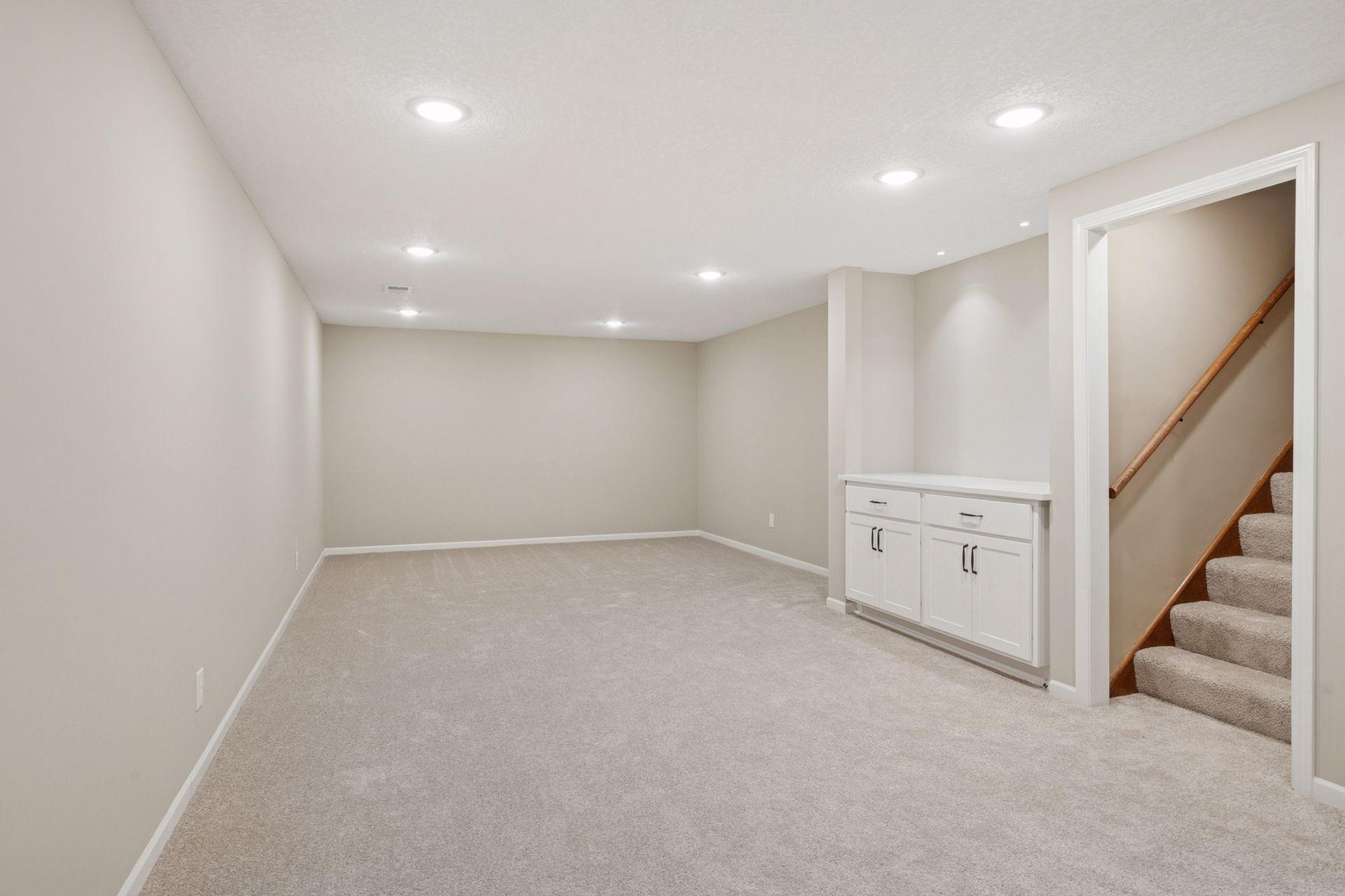 10117 Irwin Road Bloomington, MN 55437 - Photo 20 of 29