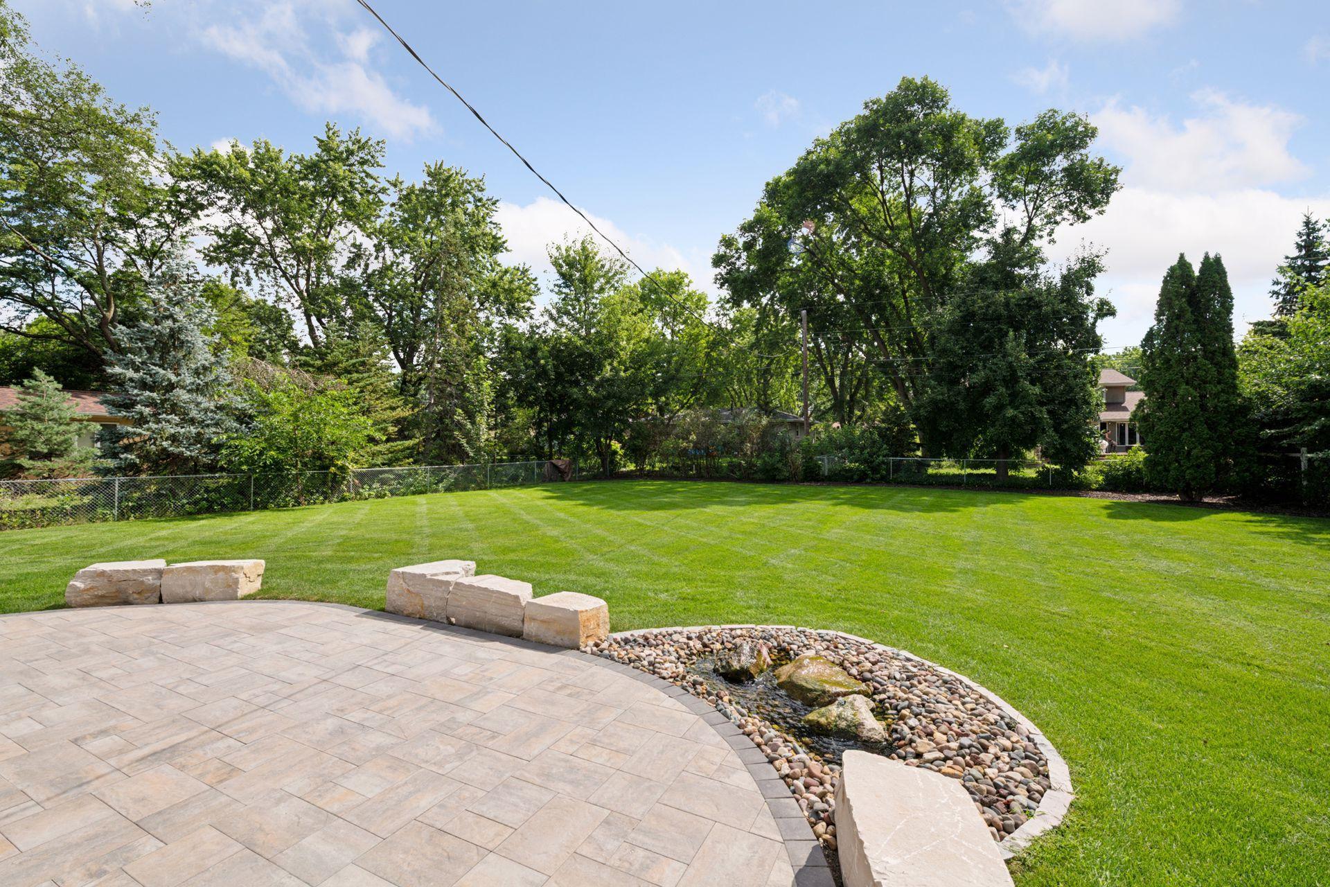 10117 Irwin Road Bloomington, MN 55437 - Photo 26 of 29