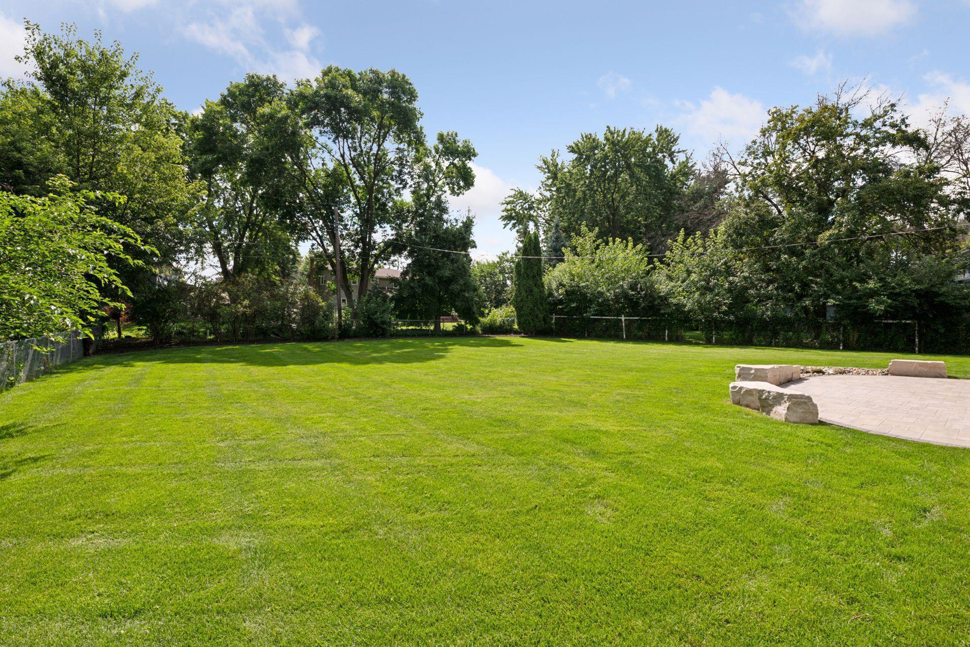 10117 Irwin Road Bloomington, MN 55437 - Photo 27 of 29