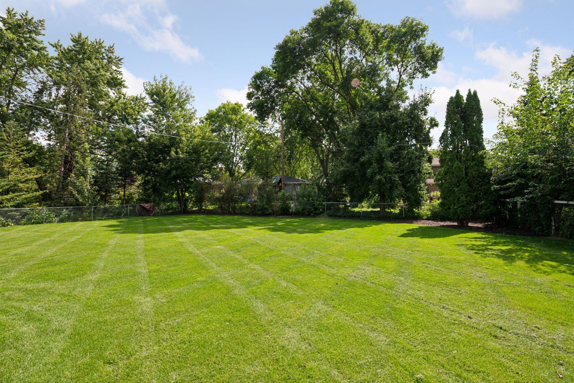 10117 Irwin Road Bloomington, MN 55437 - Photo 28 of 29