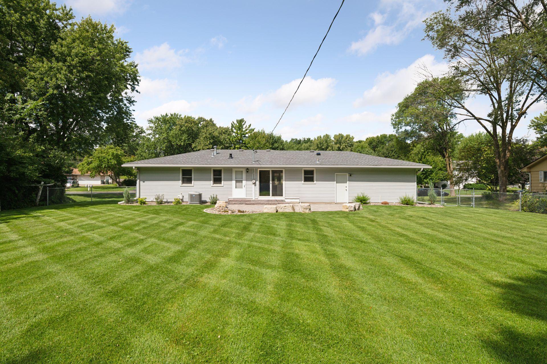 10117 Irwin Road Bloomington, MN 55437 - Photo 29 of 29