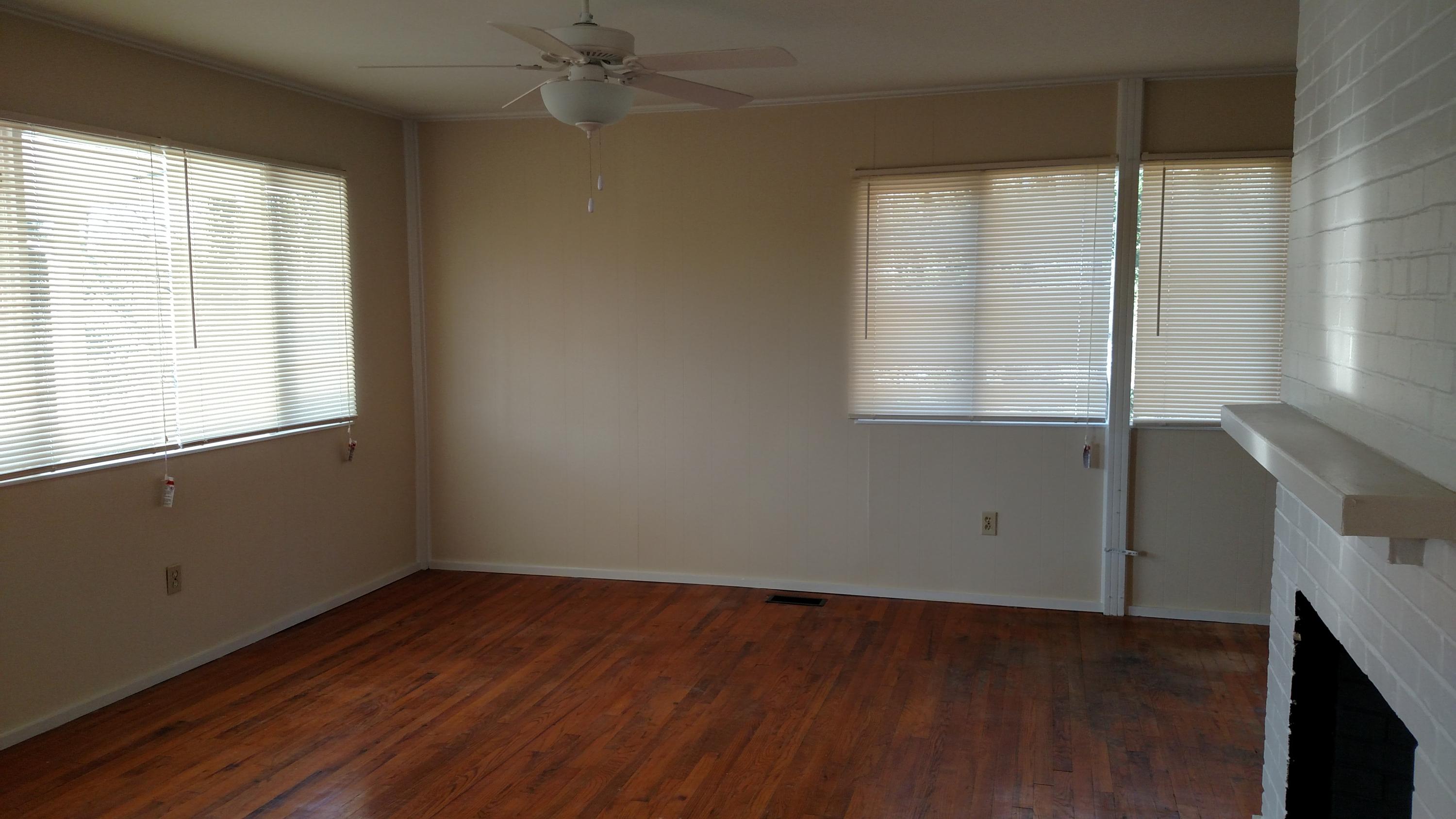 102 Utah Avenue Oak Ridge, TN 37830 - Photo 5 of 11 IMG_20151219_112025822