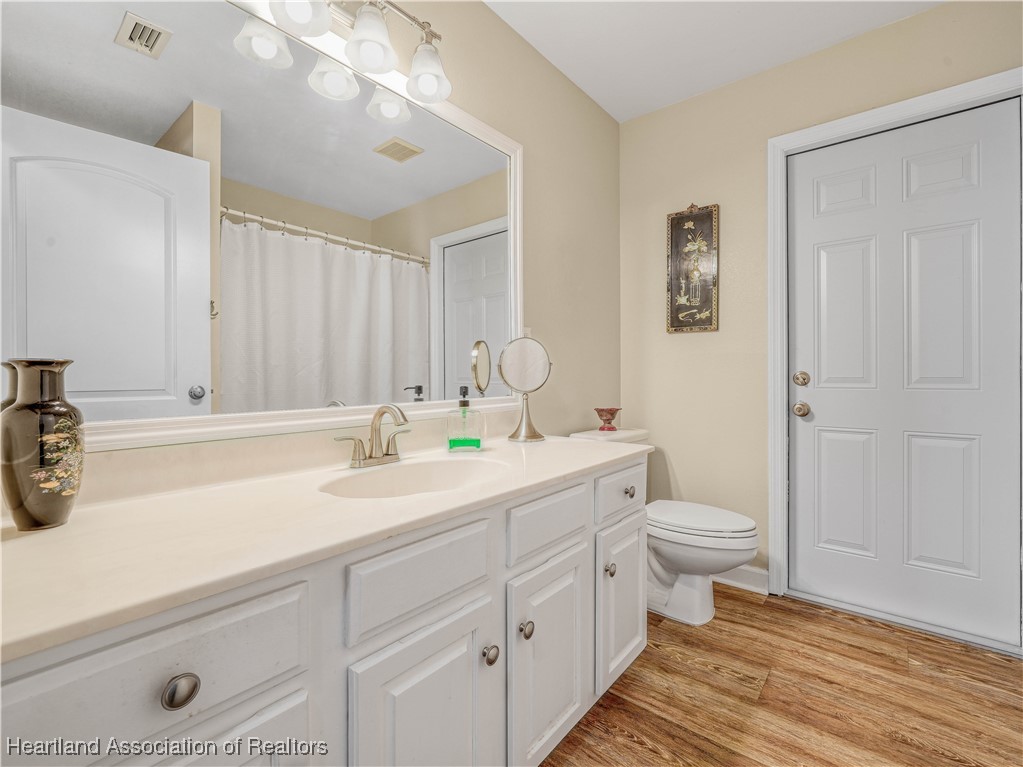5342 Lime Road Sebring, FL 33875 - Photo 30 of 47 2ND BATH IN MAIN HOUSE
