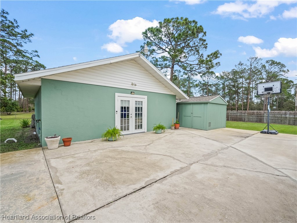 5342 Lime Road Sebring, FL 33875 - Photo 4 of 47 FRONT ENTRY OF DETACHED MOTHER IN LAW SUITE
