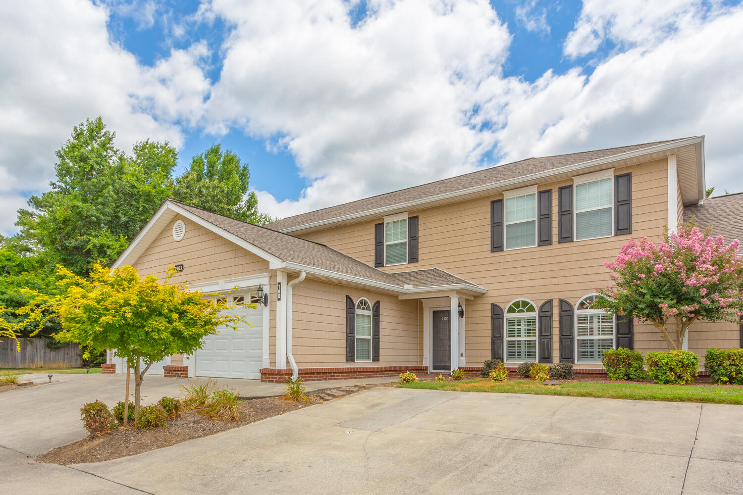 1902 Summit View Drive, Unit 180 Dalton, GA 30721 - Photo 1 of 37 1902 #180 N Summit HD-40
