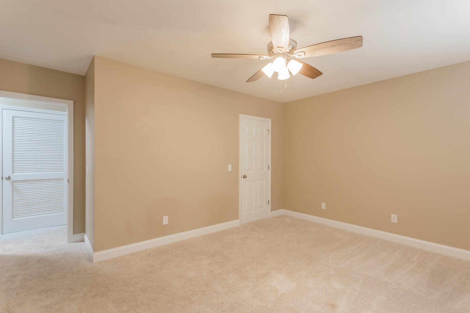1902 Summit View Drive, Unit 180 Dalton, GA 30721 - Photo 24 of 37 1902 #180 N Summit HD-26