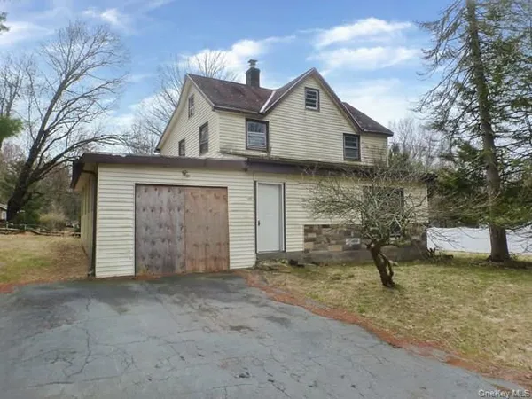 $154,900 | 119 Katrina Falls Road, Rock Hill, NY 12775