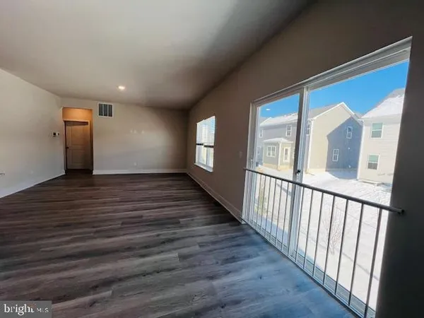 $2,950 | 109 Manasquan Way, Winchester, VA 22602