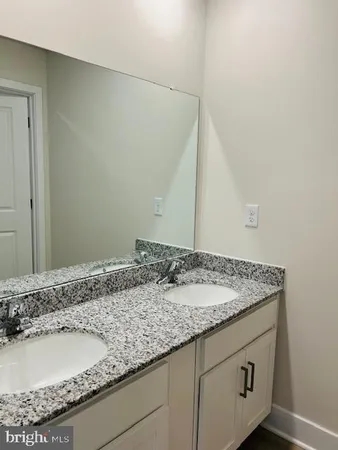 $2,950 | 109 Manasquan Way, Winchester, VA 22602