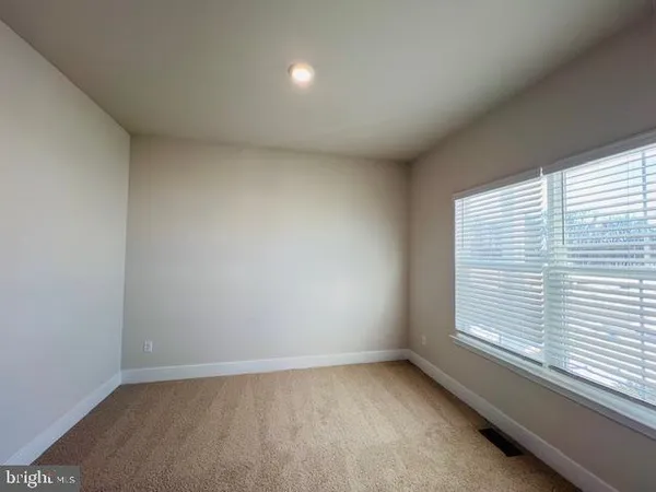 $2,950 | 109 Manasquan Way, Winchester, VA 22602