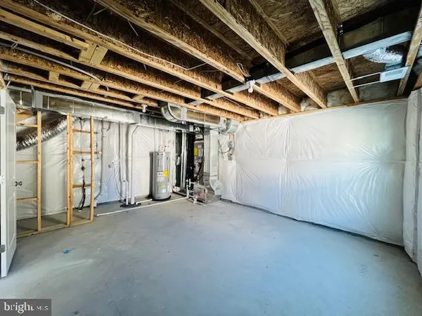 $2,950 | 109 Manasquan Way, Winchester, VA 22602