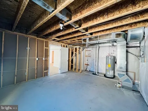 $2,950 | 109 Manasquan Way, Winchester, VA 22602