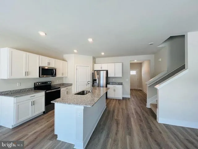 $2,950 | 109 Manasquan Way, Winchester, VA 22602