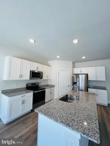 $2,950 | 109 Manasquan Way, Winchester, VA 22602