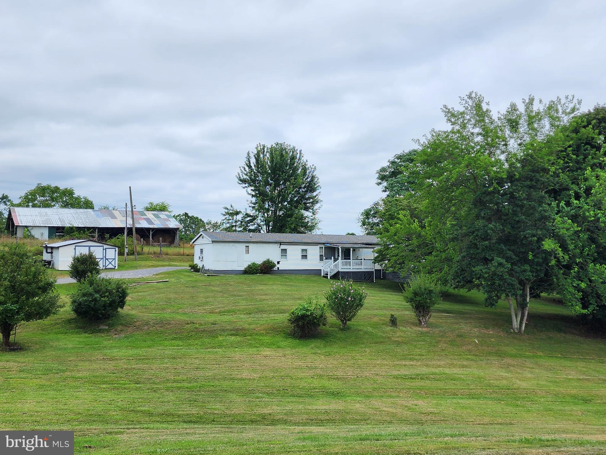 2461 Duckwall Road Berkeley Springs, WV 25411 - Photo 1 of 30 Setting