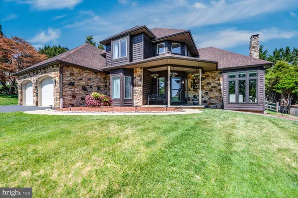 $549,900 | 24 Sycamore Drive, Reading, PA 19606