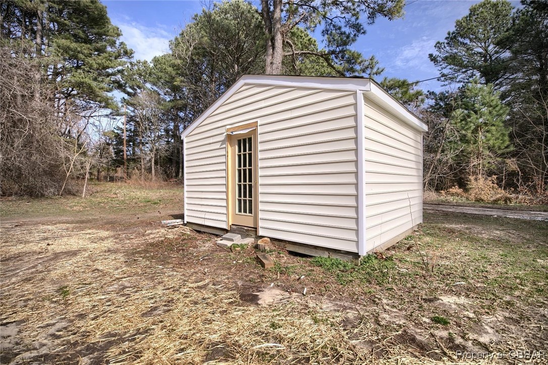 6579 Williams Landing Road Hayes, VA 23072 - Photo 19 of 23