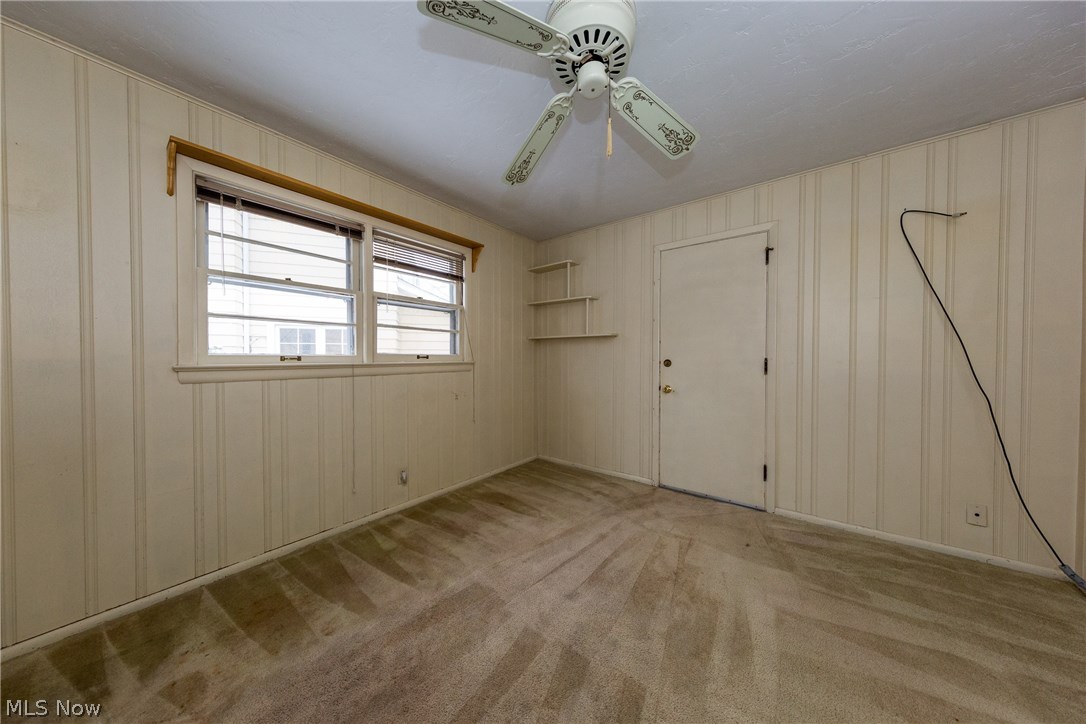 2267 Edgerton Road Cleveland, OH 44118 - Photo 13 of 33