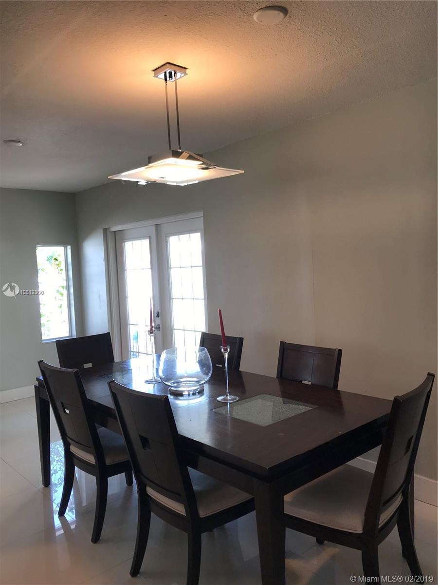 19521 Gulfstream Road Cutler Bay, FL 33157 - Photo 11 of 39