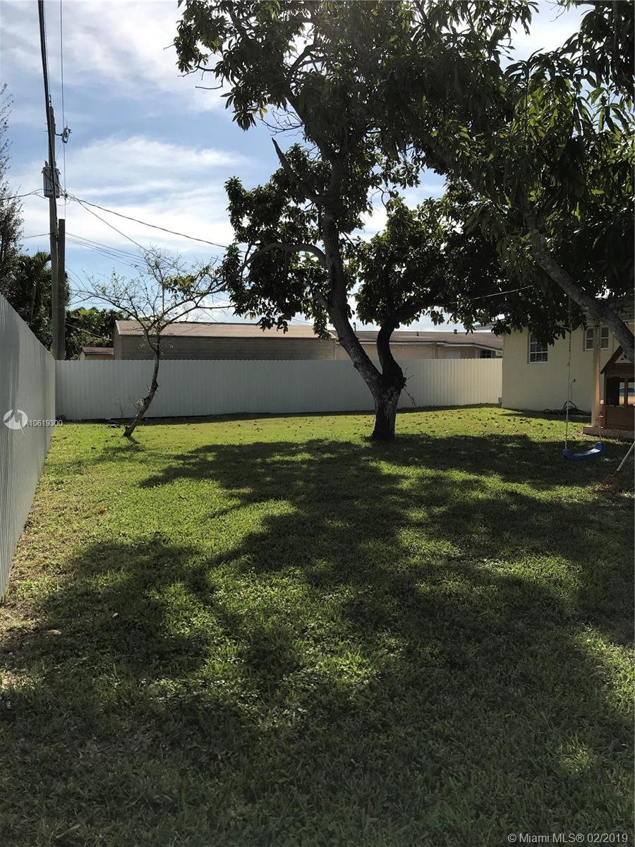 19521 Gulfstream Road Cutler Bay, FL 33157 - Photo 32 of 39