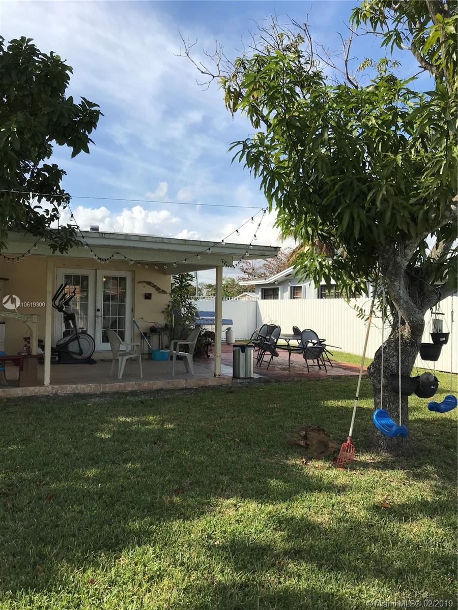 19521 Gulfstream Road Cutler Bay, FL 33157 - Photo 36 of 39