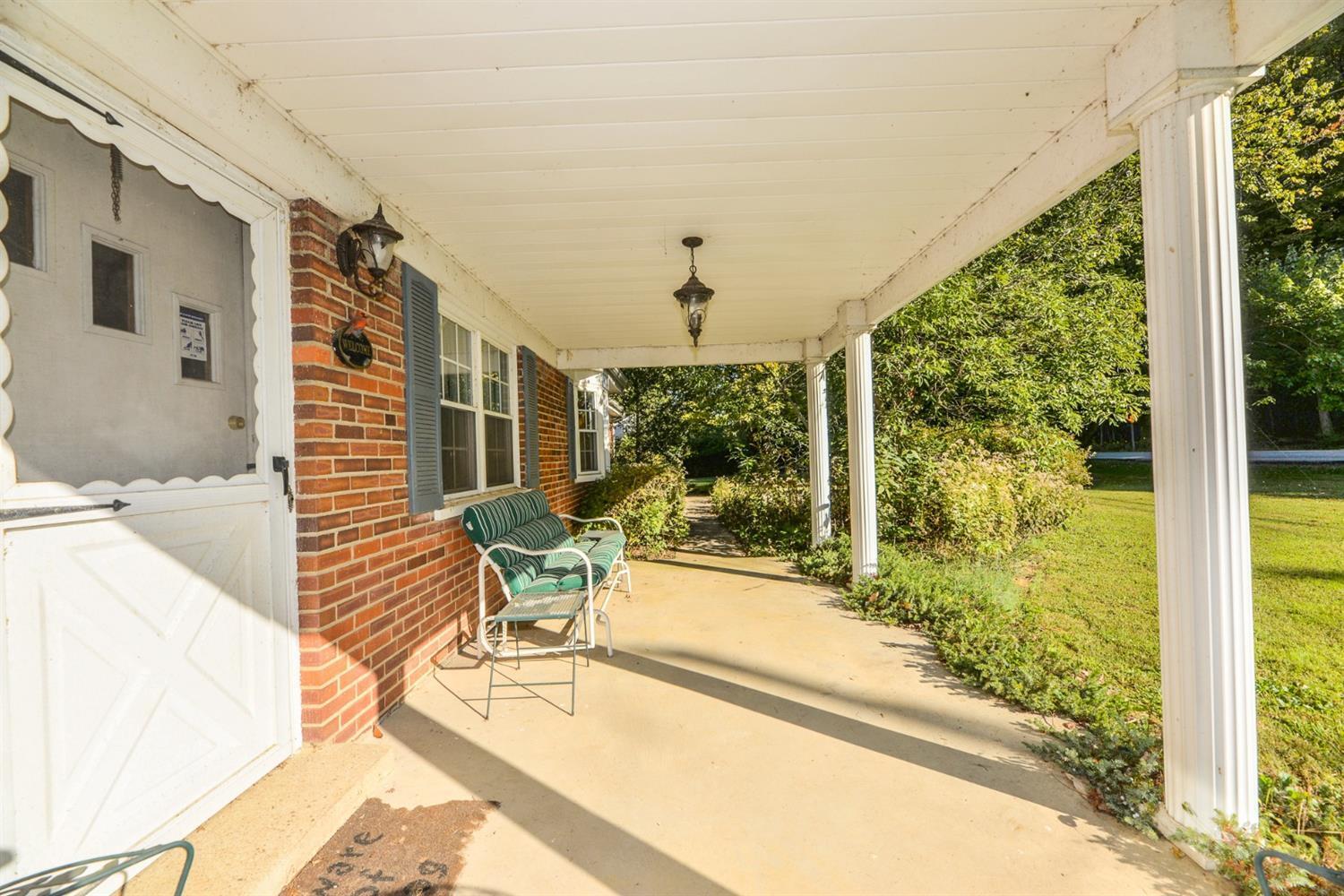 3249 Jenny Lind Road Amelia, OH 45102 - Photo 3 of 32 Gallery Image 3