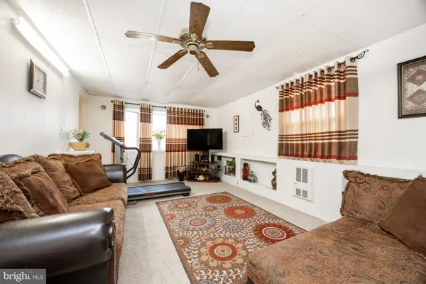 $429,900 | 1622 Boone Way, Lansdale, PA 19446