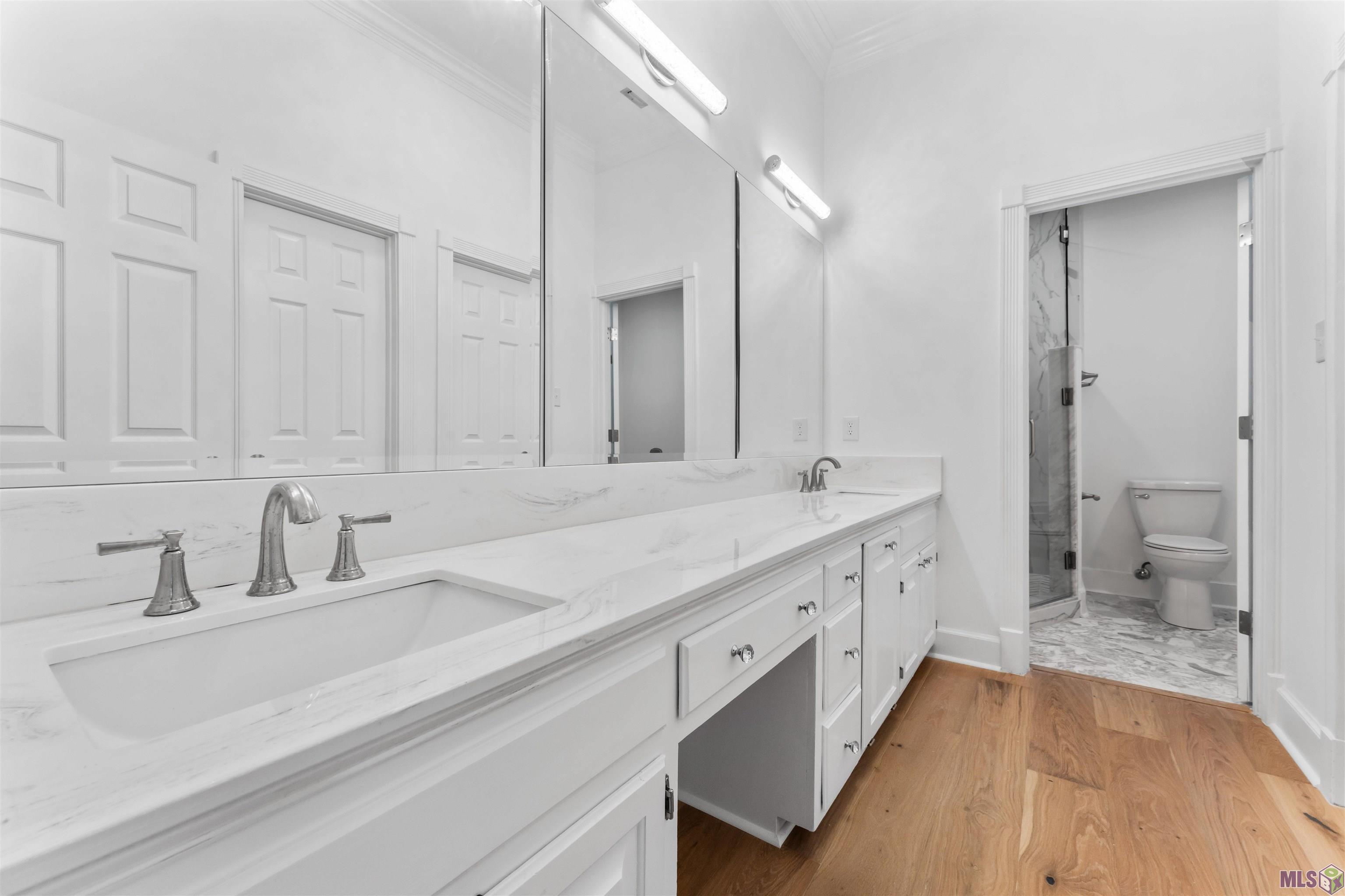 7958 Wrenwood Boulevard, Unit C Baton Rouge, LA 70809 - Photo 13 of 20 Main Bathroom