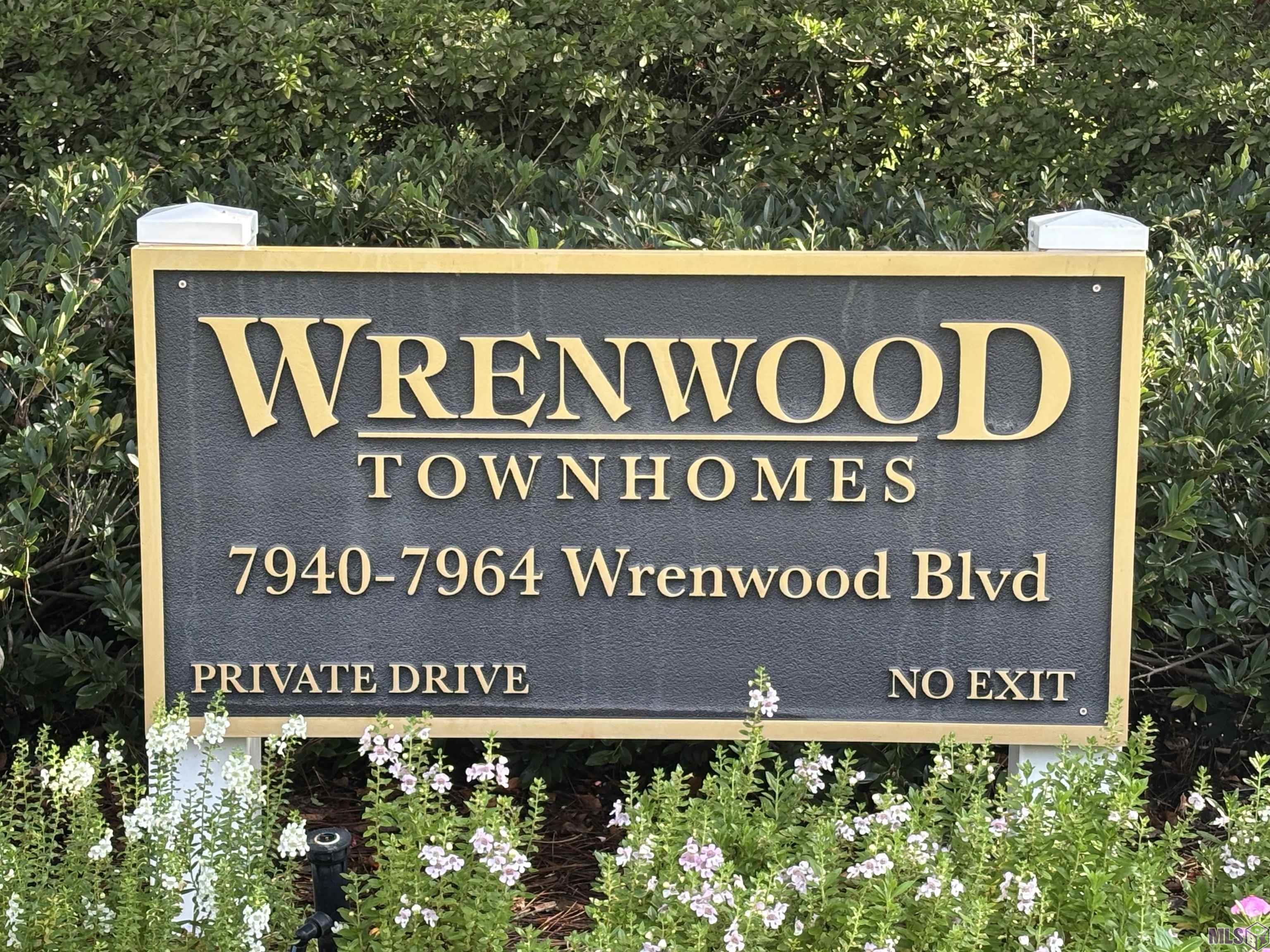 7958 Wrenwood Boulevard, Unit C Baton Rouge, LA 70809 - Photo 20 of 20 Entrance to Wrenwood Monument sign