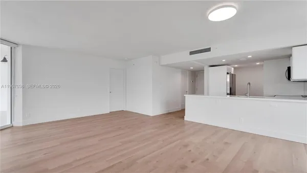 $4,397 | 555 Northeast 34th Street, Unit 2410, Miami, FL 33137