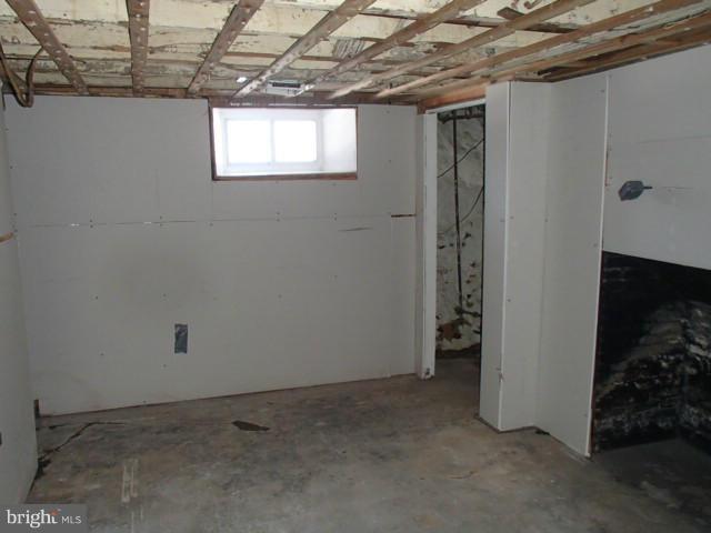 1318 Asbury Road Baltimore, MD 21209 - Photo 12 of 17 Basement