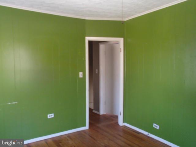 1318 Asbury Road Baltimore, MD 21209 - Photo 6 of 17 Bedroom