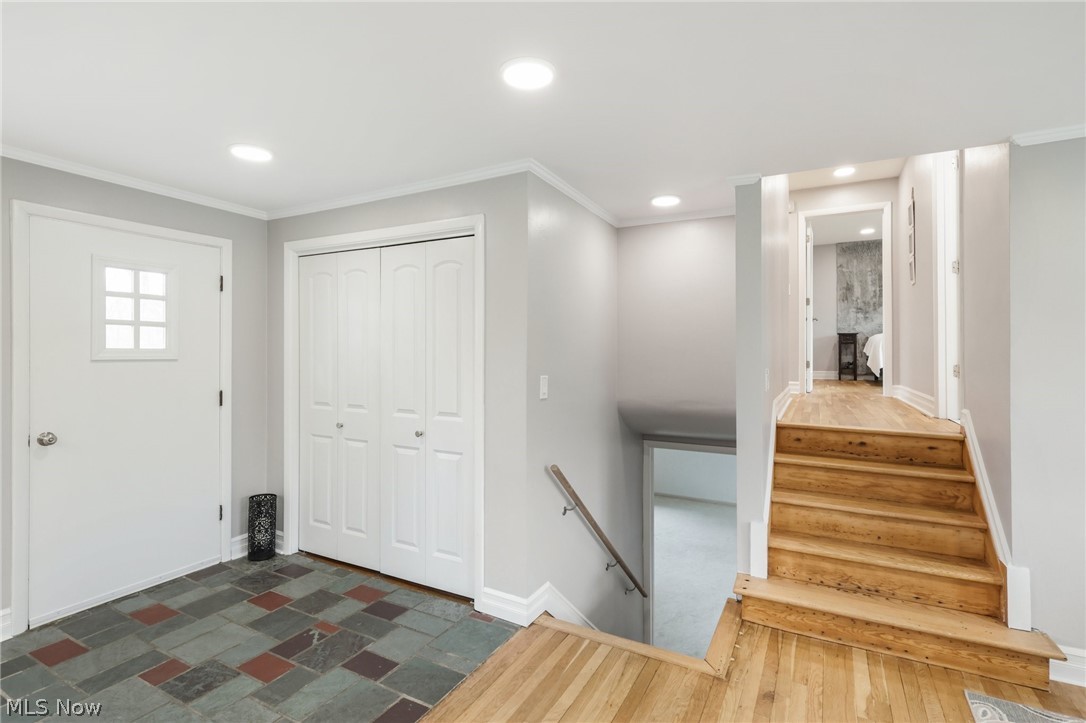 8354 Cloveridge Road Chagrin Falls, OH 44022 - Photo 2 of 47