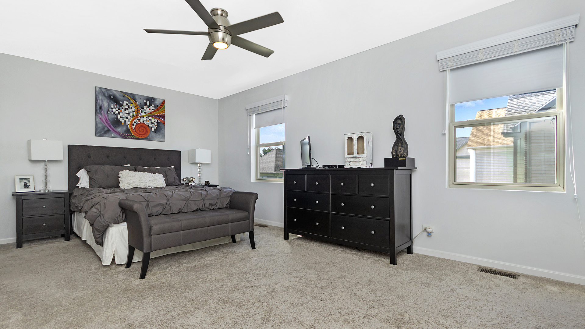4537 West Irving Park Road Chicago, IL 60641 - Photo 12 of 23 Gallery Image 12