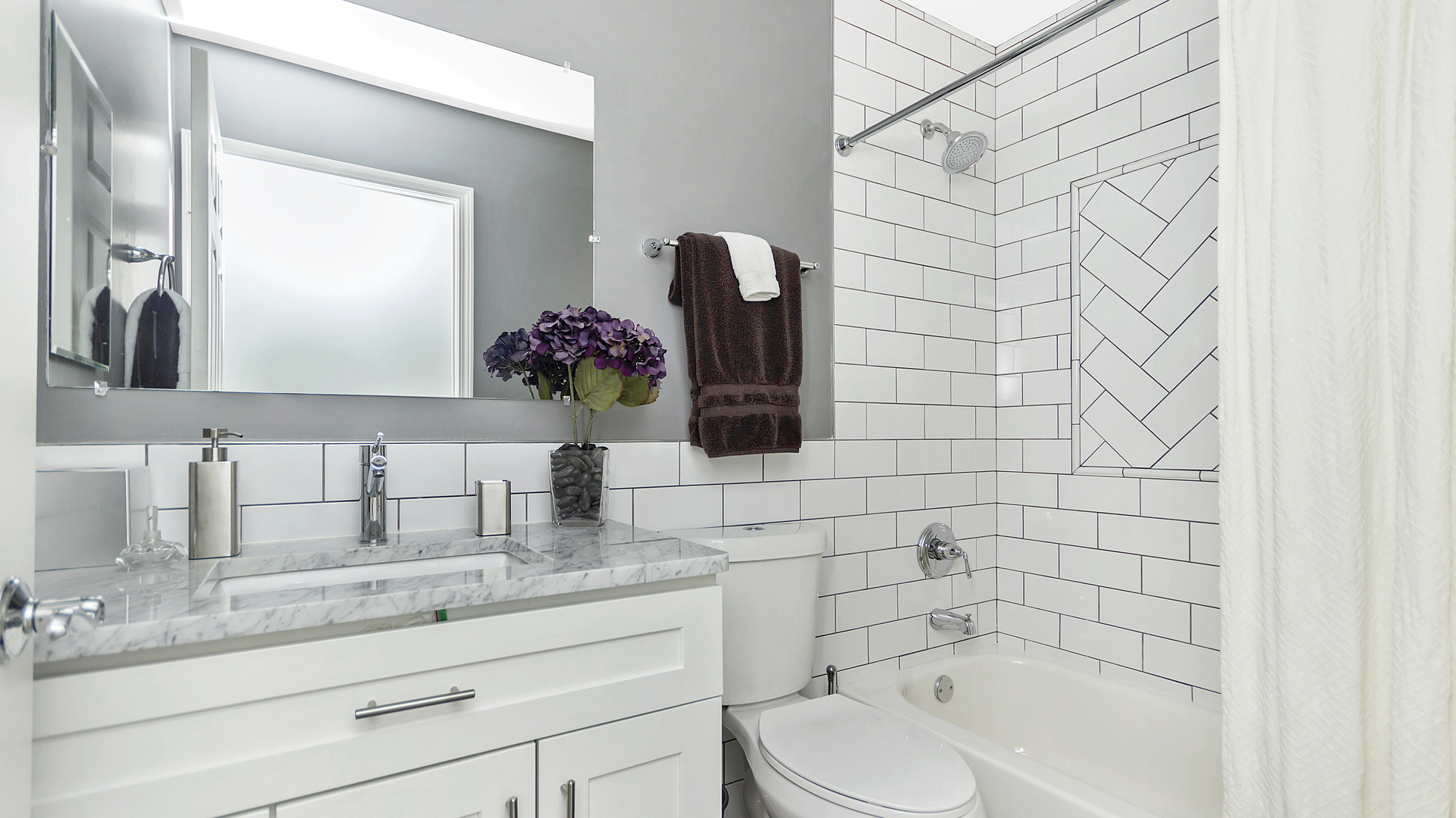 4537 West Irving Park Road Chicago, IL 60641 - Photo 19 of 23 Gallery Image 19
