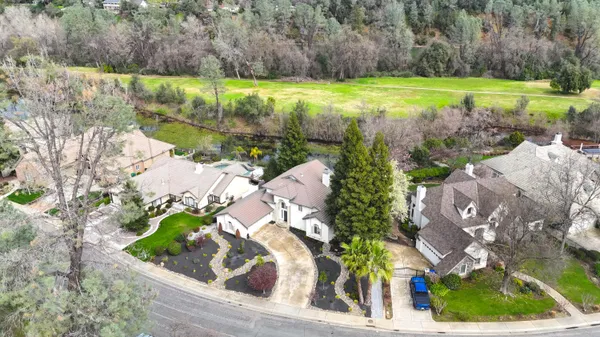$695,000 | 3857 Eagle Parkway, Redding, CA 96001