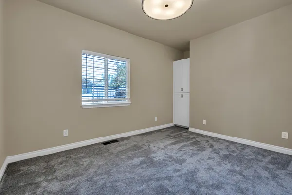 $695,000 | 3857 Eagle Parkway, Redding, CA 96001