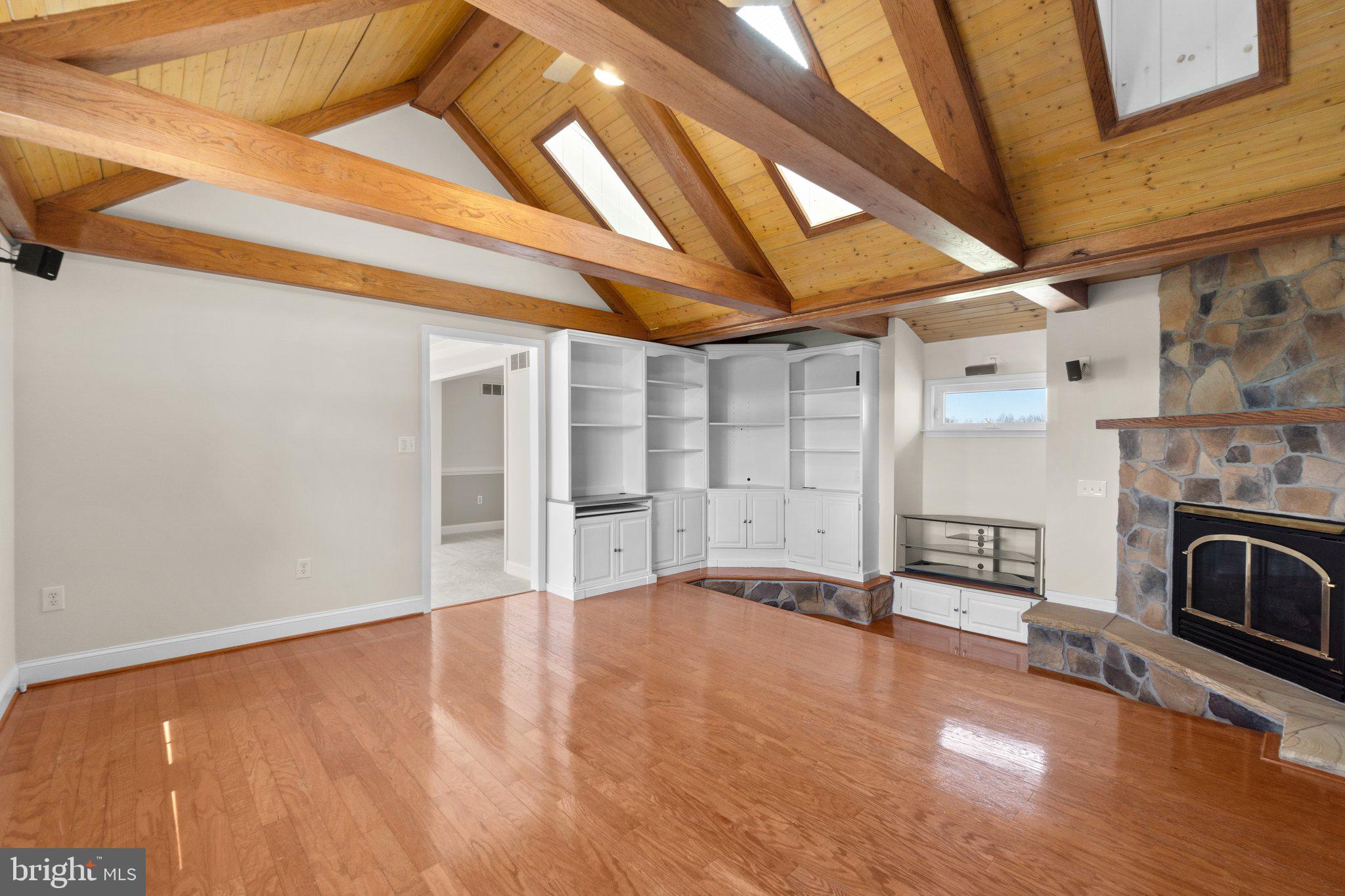 2705 Old Washington Road Westminster, MD 21157 - Photo 25 of 77 Beamed Ceiling