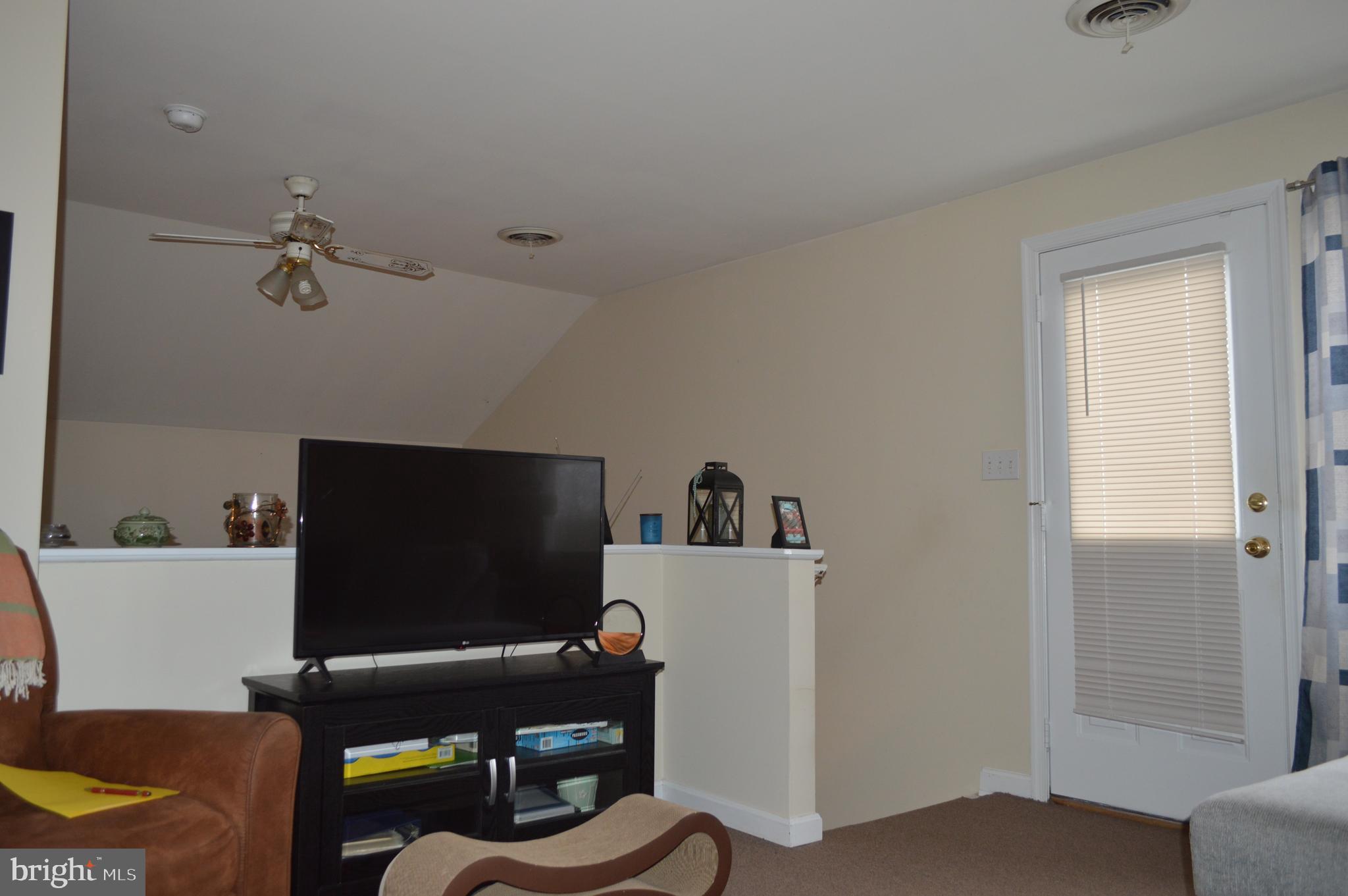 2705 Old Washington Road Westminster, MD 21157 - Photo 68 of 77 Apartment Living Rm