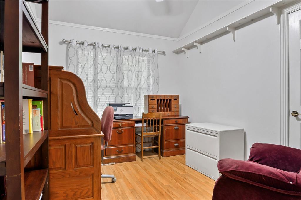 3650 Mt Zion Road Midlothian, TX 76065 - Photo 16 of 38 This bedroom has been used as an office within the home. The door on the right hand side of the photo leads into the front bedroom. This window faces south. There is a full bathroom across the hall.