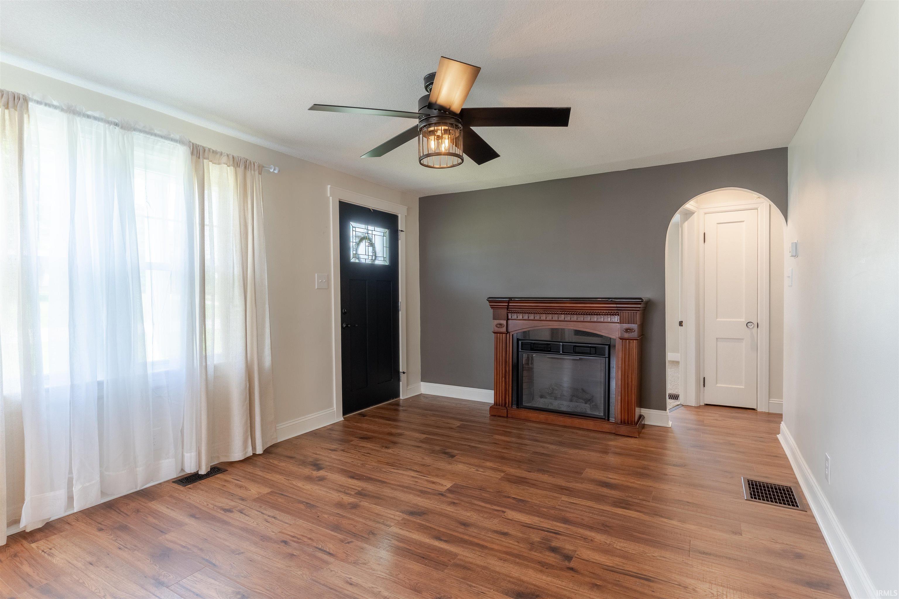 2511 St George Road Evansville, IN 47711 - Photo 3 of 45