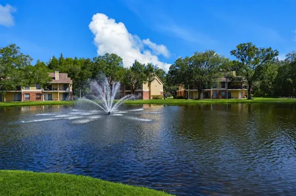 $1,800 | 8633 Fancy Finch Drive, Unit 201, Tampa, FL 33614