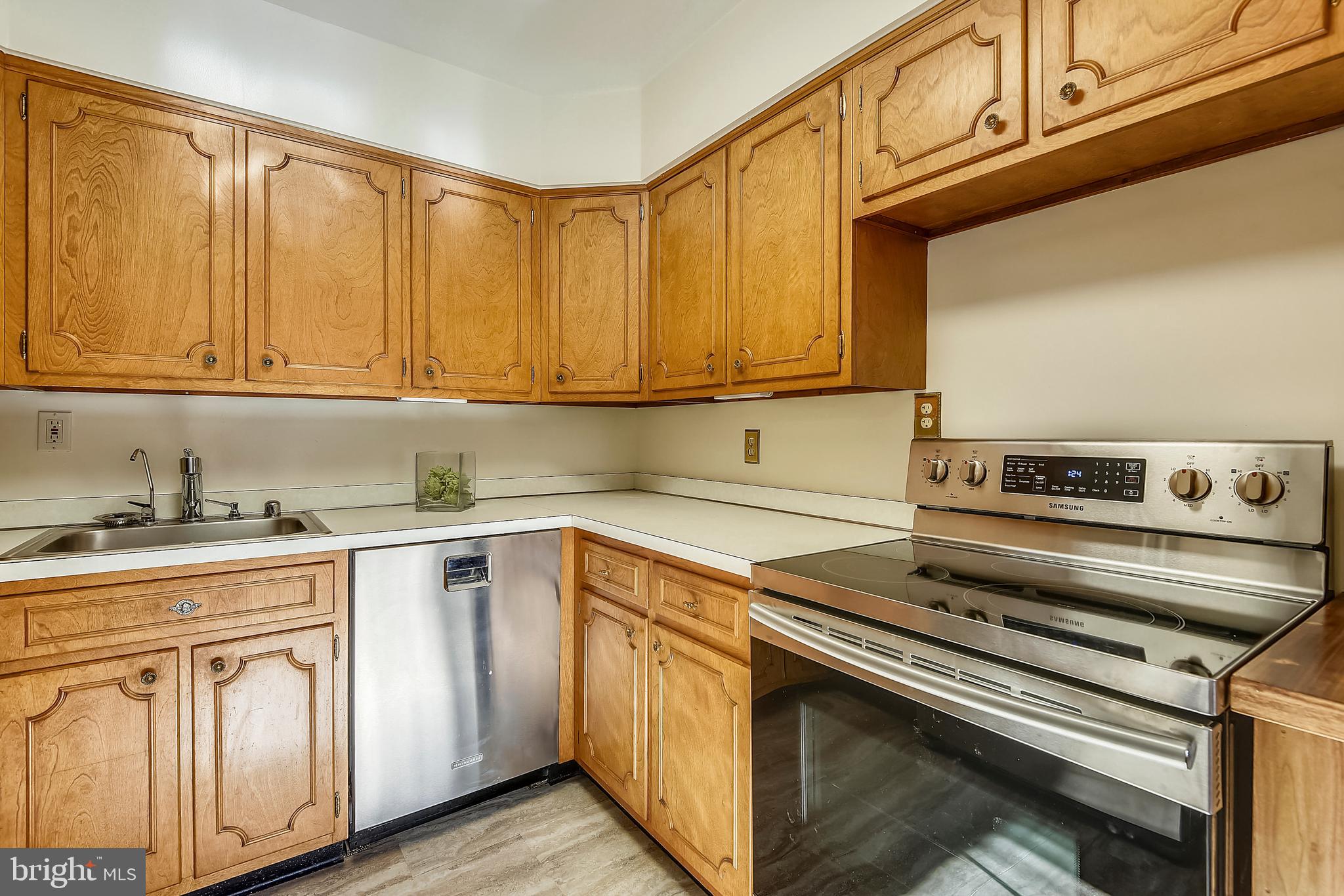 117 Sheffield Street Silver Spring, MD 20910 - Photo 14 of 61 Gallery Image 14