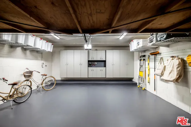 $1,849,000 | 1128 15th Street, Unit 3, Santa Monica, CA 90403