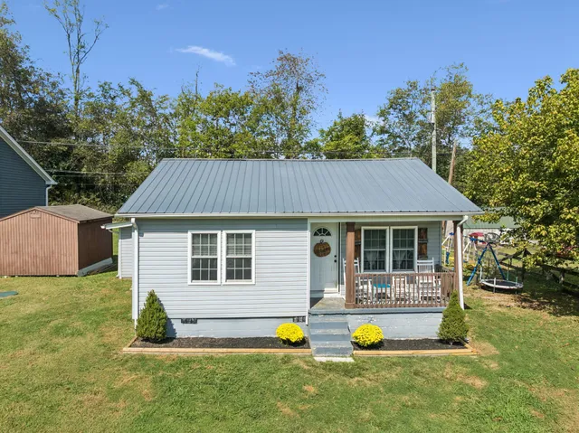 $244,900 | 6 Badger Lane, Carthage, TN 37030