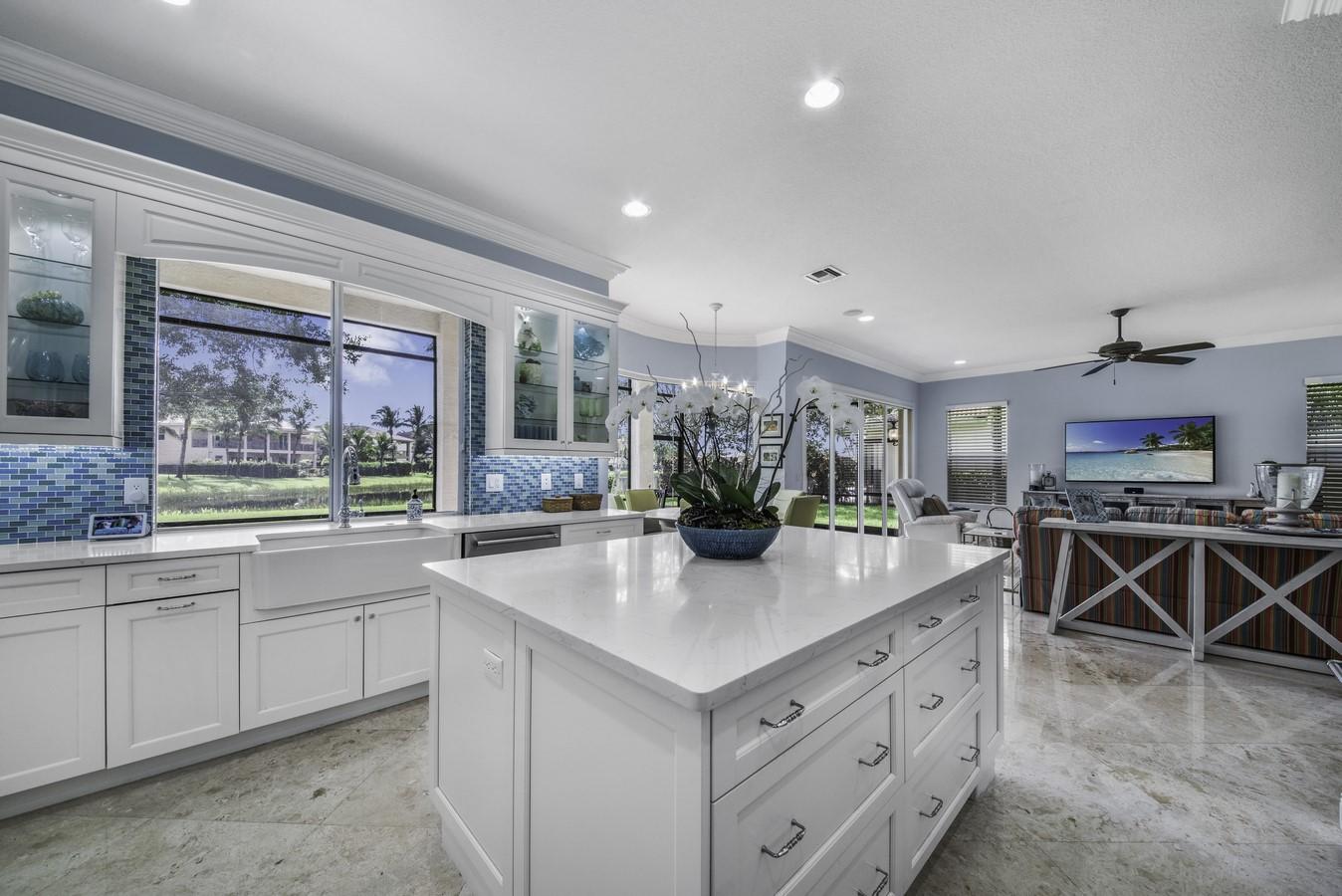 10782 Sunset Ridge Circle Boynton Beach, FL 33473 - Photo 13 of 95 Center Island
