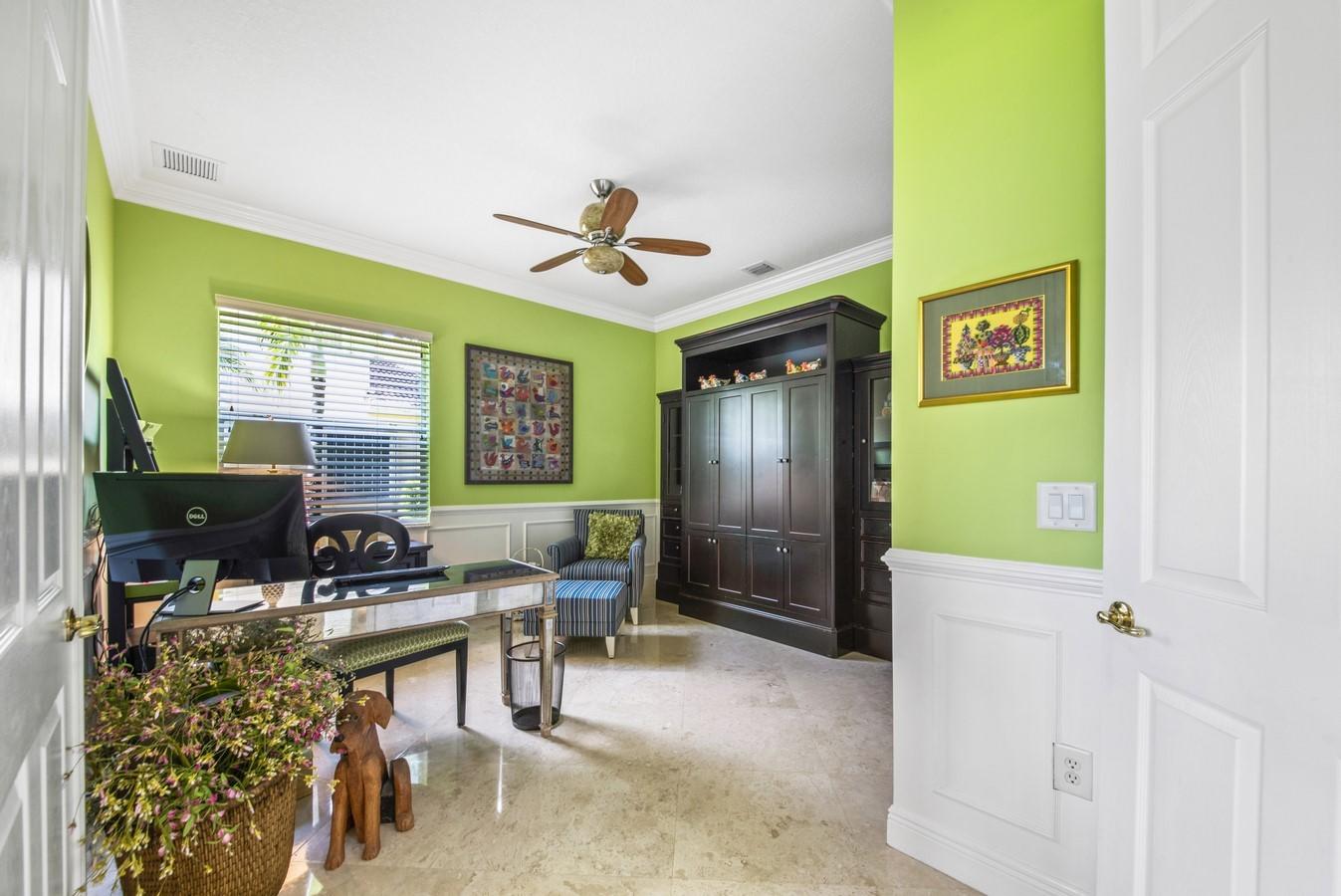 10782 Sunset Ridge Circle Boynton Beach, FL 33473 - Photo 22 of 95 Den-Library