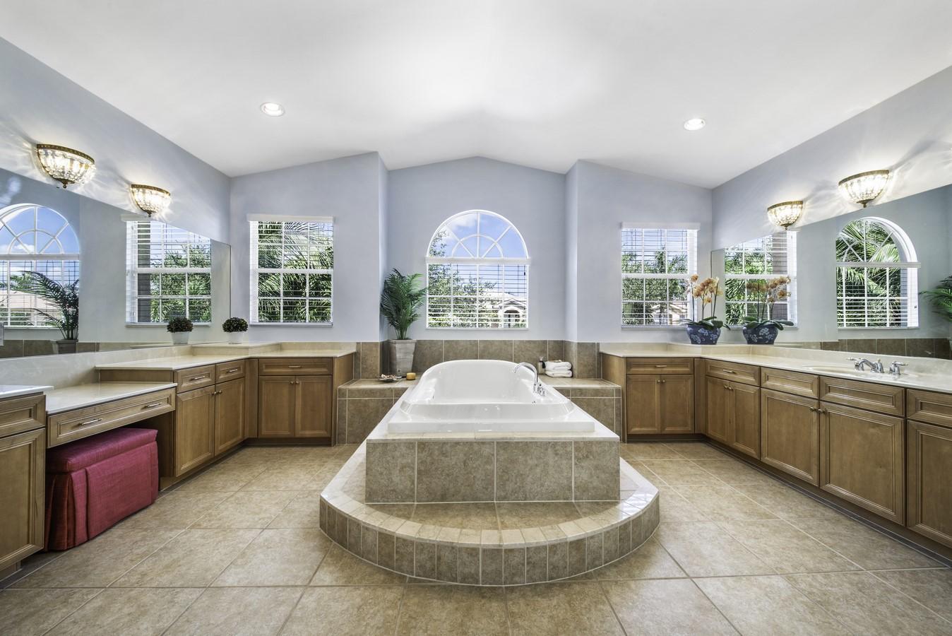 10782 Sunset Ridge Circle Boynton Beach, FL 33473 - Photo 37 of 95 Main Retreat
