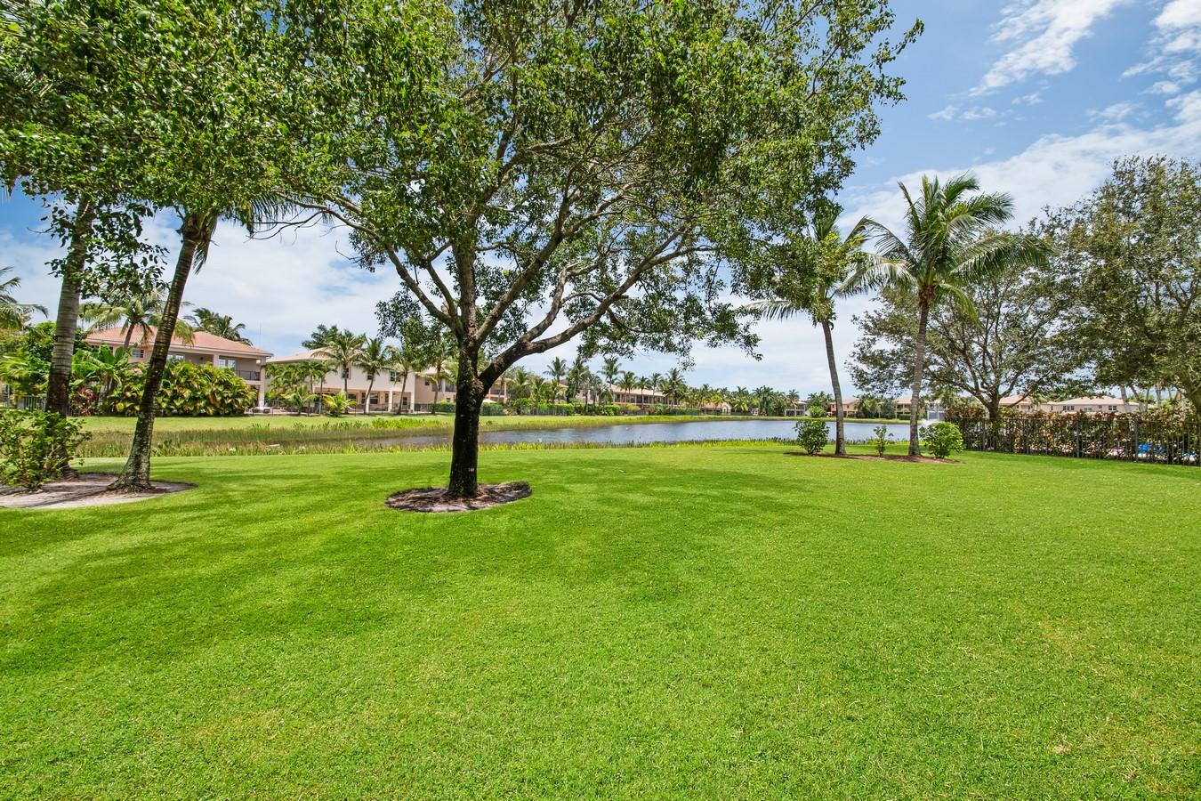 10782 Sunset Ridge Circle Boynton Beach, FL 33473 - Photo 55 of 95 Lake View