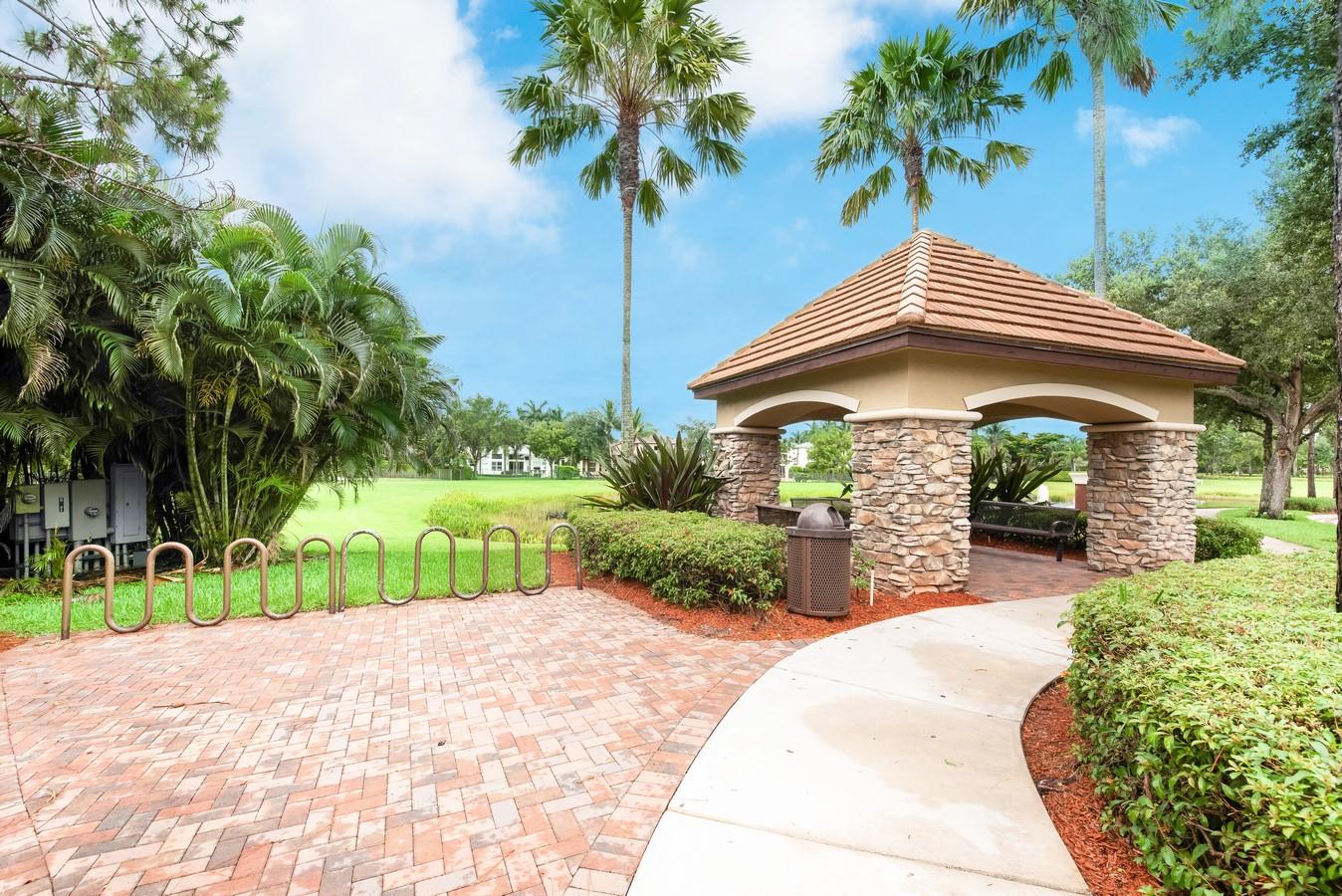 10782 Sunset Ridge Circle Boynton Beach, FL 33473 - Photo 62 of 95 Bus Stop